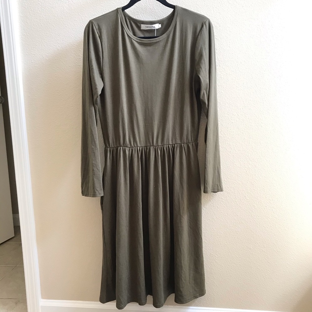 Nenona Midi Dress